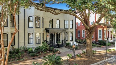 This Is It ~ Luxury within reach - this meticulously reimagined - photo 42