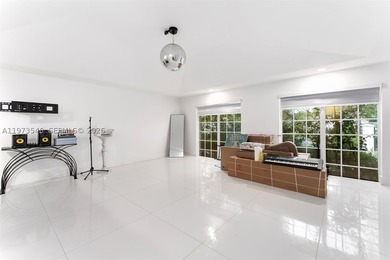 Welcome to 400 SW 24th Road, nestled on a quiet street in one of - photo 11