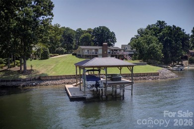 Rarely does an opportunity like this come along under $2 million - photo 28