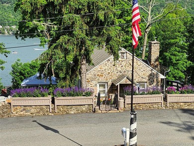 Lake Home For Sale in Greenwood Lake, New York