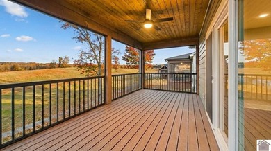 Welcome to your serene waterfront oasis at 376 Moon Bay Dr, a - photo 8