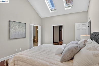 Rare opportunity to own a light-filled 2-bedroom, 2-bath home in - photo 21