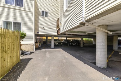 Welcome to Washington Commons!!! Rare offering in one of the - photo 24