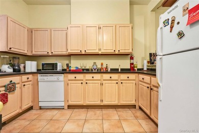 Welcome to 436 Putnam Avenue, a beautifully maintained - photo 5