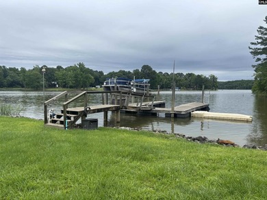 Lake time perfected in this 3 bedroom lake cabin! Large - photo 4