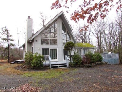 Hemlock Lake Home Sale Pending in Lords Valley Pennsylvania