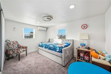 Affordable living just outside of Las Vegas! This 2 bedroom, 1