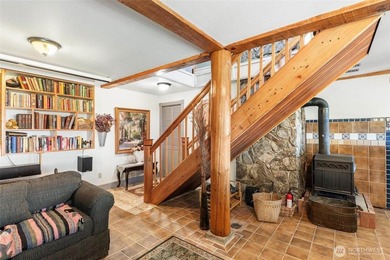 Welcome to The Beautiful Uphill Farm--an exceptional opportunity - photo 25