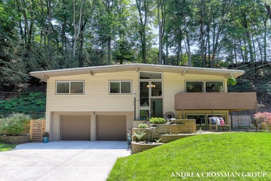 Lake Michigan - Ottawa County Home Active Under Contract in Grand Haven Michigan