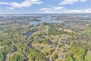 Additional listing photo 1