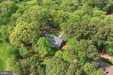 Stunning One-Level Luxury Living with Golf Course & Pond Views - photo 11