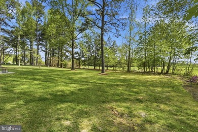 Stunning One-Level Luxury Living with Golf Course & Pond Views - photo 12