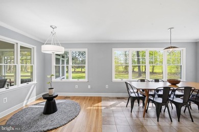 Stunning One-Level Luxury Living with Golf Course & Pond Views - photo 23