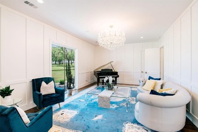 Where luxury meets tranquility, this stunning 2022 custom modern - photo 9