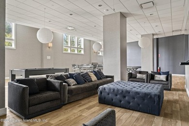 Don't Miss this Incredible OPPORTUNITY! Spacious Studio Condo - photo 37