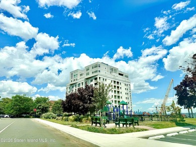 Don't Miss this Incredible OPPORTUNITY! Spacious Studio Condo - photo 39
