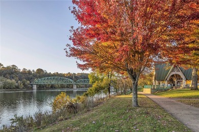 4,000+ Square foot Office Building in the heart of Kittanning! 4 - photo 9