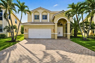 (private lake, pond, coastal) Home For Sale in Miramar Florida