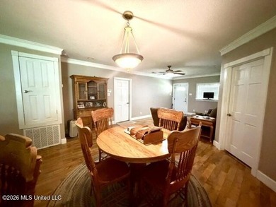 Looking for wide open space without losing city convenience? - photo 17