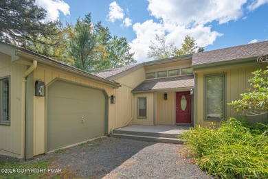 Lake Home For Sale in Pocono Pines, Pennsylvania