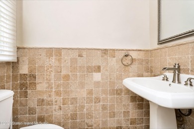 Welcome to 27 Tynan Street, a truly one-of-a-kind custom - photo 24