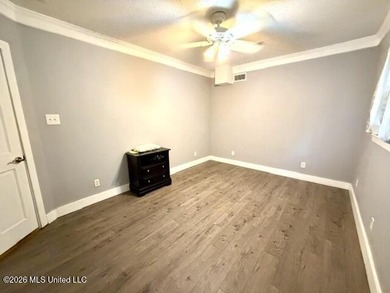 Looking for wide open space without losing city convenience? - photo 28