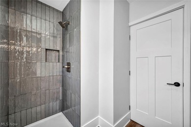 Welcome to this fully updated 3 bedrooms, 2 full bath home in - photo 28