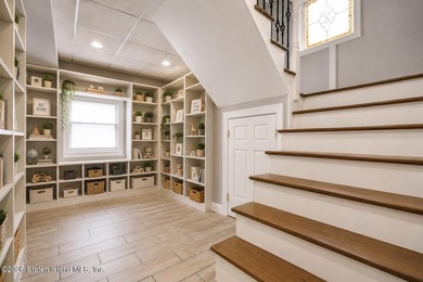 Welcome to 27 Tynan Street, a truly one-of-a-kind custom - photo 29