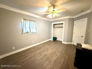 Looking for wide open space without losing city convenience? - photo 30