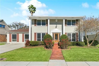 Lake Pontchartrain Home For Sale in Metairie Louisiana