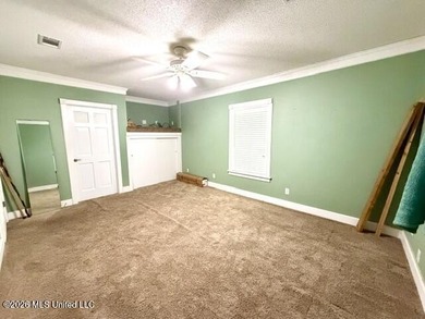 Looking for wide open space without losing city convenience? - photo 34