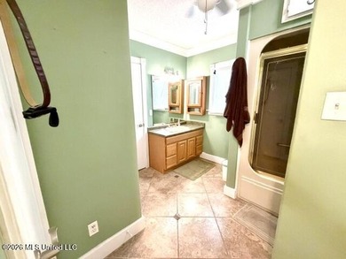 Looking for wide open space without losing city convenience? - photo 36