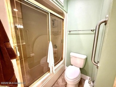 Looking for wide open space without losing city convenience? - photo 38
