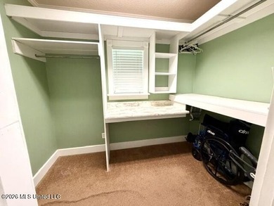 Looking for wide open space without losing city convenience? - photo 42