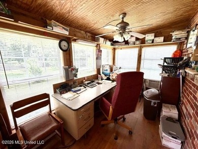 Looking for wide open space without losing city convenience? - photo 44