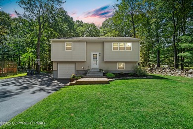 Alpine Lake Home For Sale in Henryville Pennsylvania