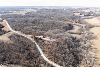 (private lake, pond, creek) Home Sale Pending in Blakesburg Iowa