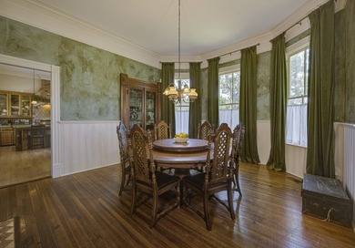 Seller is offering a $5000 credit towards the buyer's closing - photo 4