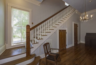 Seller is offering a $5000 credit towards the buyer's closing - photo 8