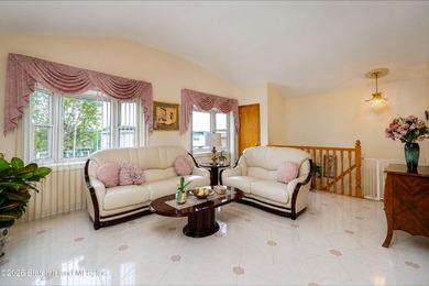 Just move right in! This one family semi-attached home in Great - photo 13