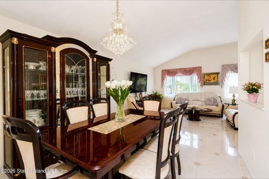 Just move right in! This one family semi-attached home in Great - photo 16