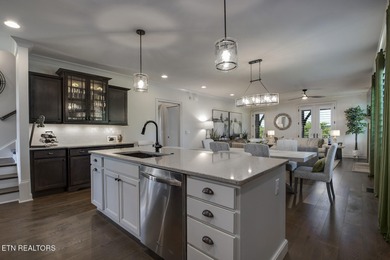 Don't miss your chance to own this stunning, better-than-new - photo 21