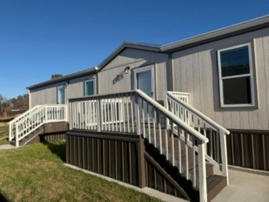 Lake Vilbig Home For Sale in Irving Texas