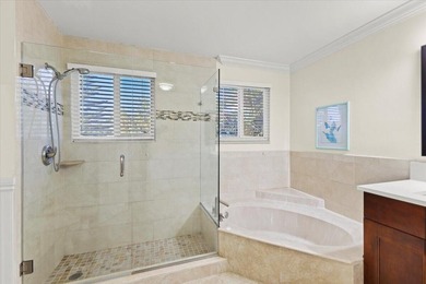 Behind the gates of Boca Pointe, this 3BR/3BA corner townhome - photo 26
