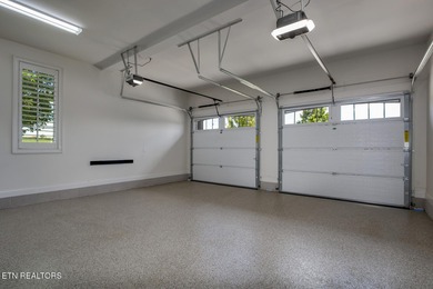 Don't miss your chance to own this stunning, better-than-new - photo 36