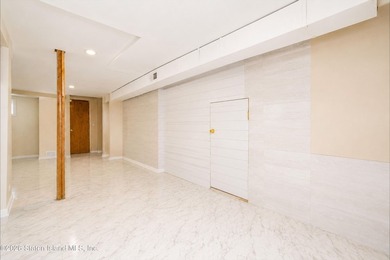 Just move right in! This one family semi-attached home in Great - photo 38
