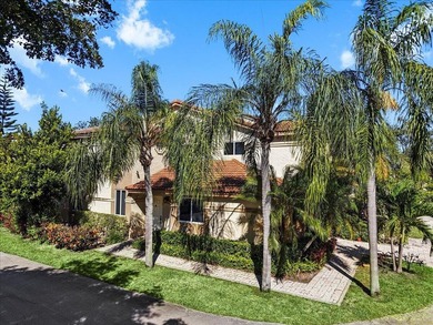Behind the gates of Boca Pointe, this 3BR/3BA corner townhome - photo 42