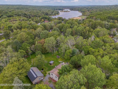 Lake Home For Sale in Albrightsville, Pennsylvania