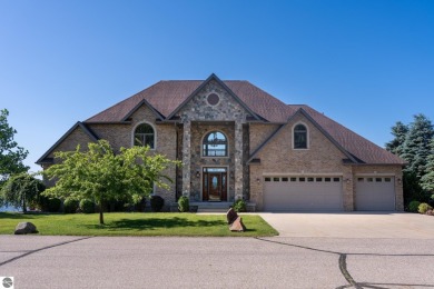 Lake Home For Sale in Lake Isabella, Michigan