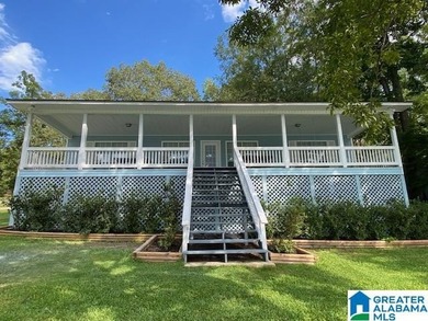 Lake Martin Home For Sale in Eclectic Alabama